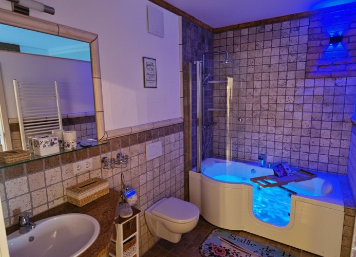 Wellness für Körper und Seele – Ihr Bad mit Whirlpool-Komfort